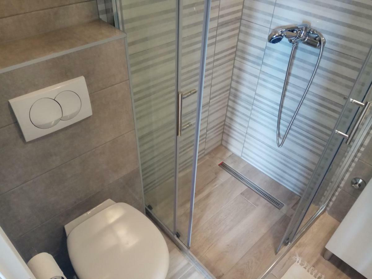 Adriatic - Apartment With Jacuzzi Sobra Exterior foto