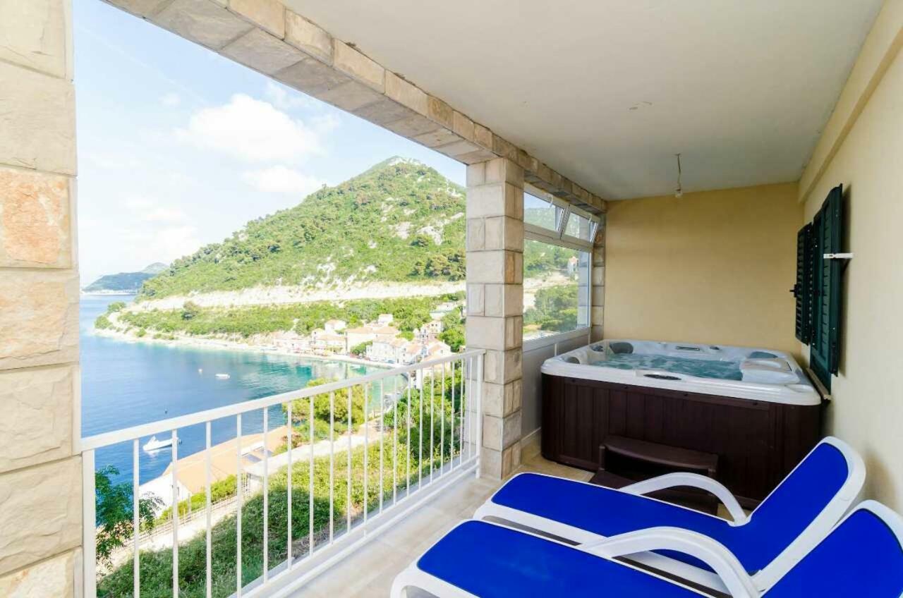Adriatic - Apartment With Jacuzzi Sobra Exterior foto